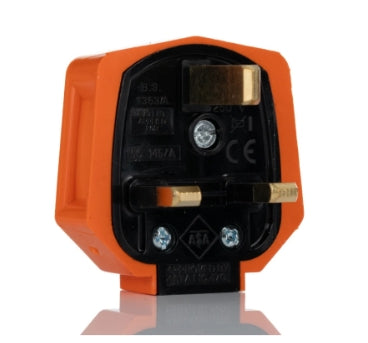 MK Electric UK Mains Plug, 13A, Cable Mount, 250 V