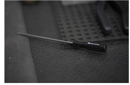 RS PRO Slotted Screwdriver, 1/8 in Tip, 100 mm Blade, 155 mm Overall