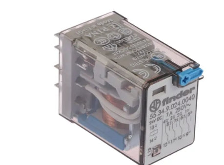 Finder Plug In Power Relay, 24V dc Coil, 7A Switching Current, 4PDT